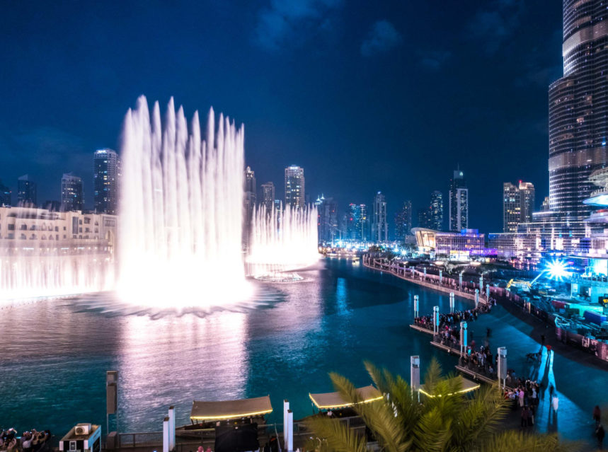 Поющие фонтаны в Дубае